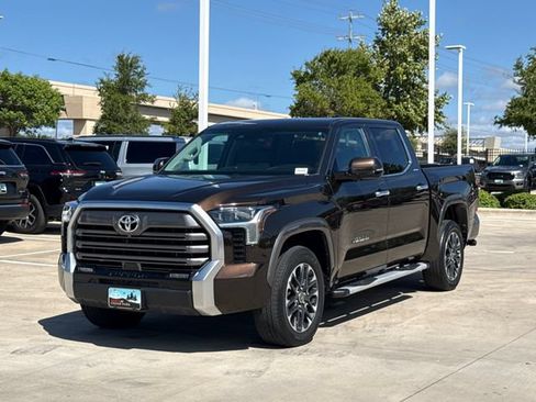 Used 2023 Toyota Tundra Limited AWD/4WD image 7