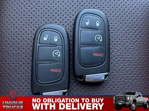 Used 2017 RAM 3500 Laramie Longhorn image 33