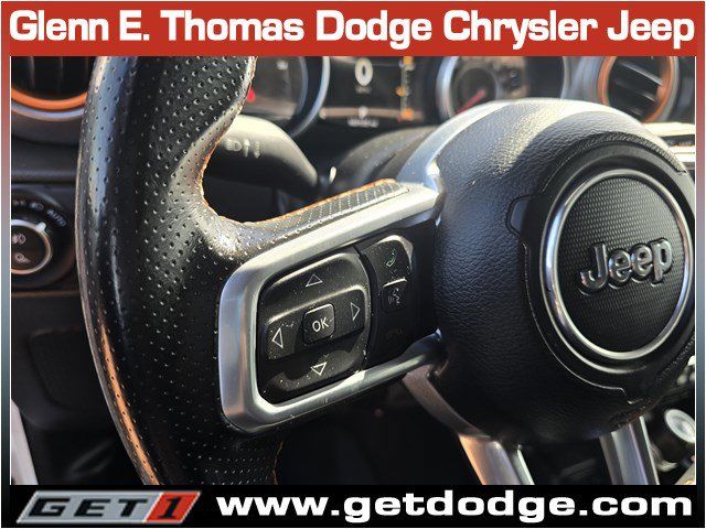 Used 2022 Jeep Gladiator Mojave w/ Trailer Tow Package AWD/4WD image 21