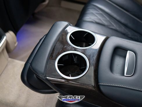 Used 2015 Mercedes-Benz S 550 Sedan image 20