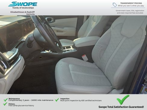 Used 2024 Kia Sorento EX FWD image 11