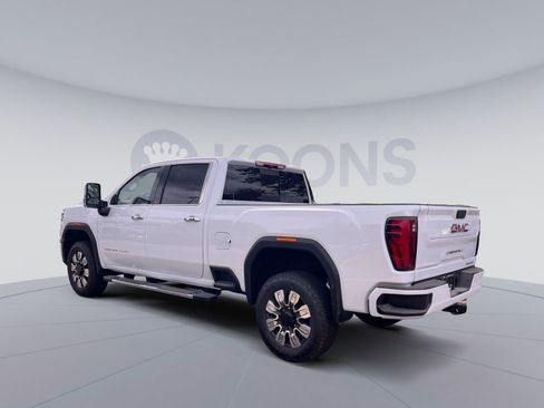 New 2026 GMC Sierra 3500 Denali image 4