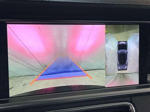 Certified 2020 Porsche Panamera image 6