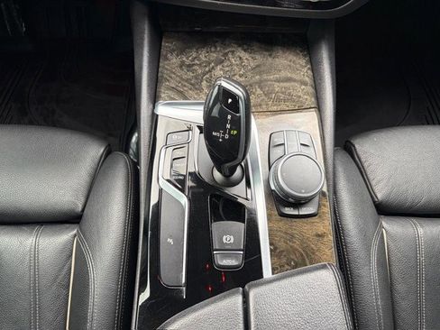 Used 2017 BMW 540i RWD image 20