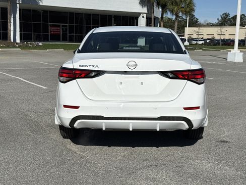 Used 2025 Nissan Sentra S image 15