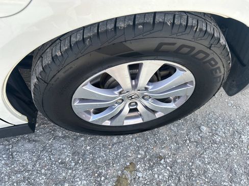 Used 2014 Honda Odyssey EX-L image 10