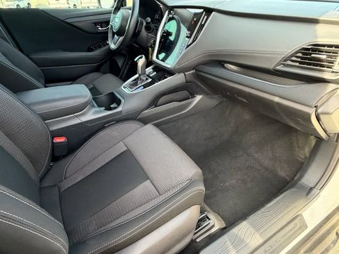 Used 2023 Subaru Outback Premium image 13