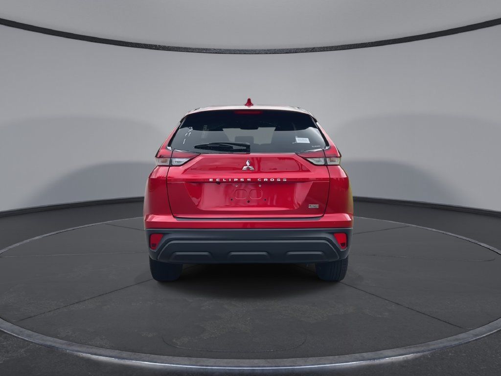 Used 2024 Mitsubishi Eclipse Cross LE AWD/4WD image 7