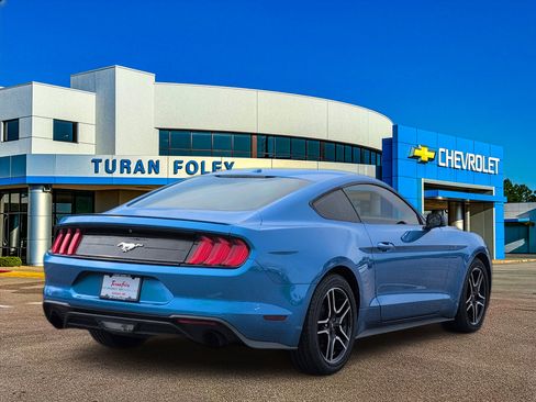 Used 2019 Ford Mustang Premium image 6