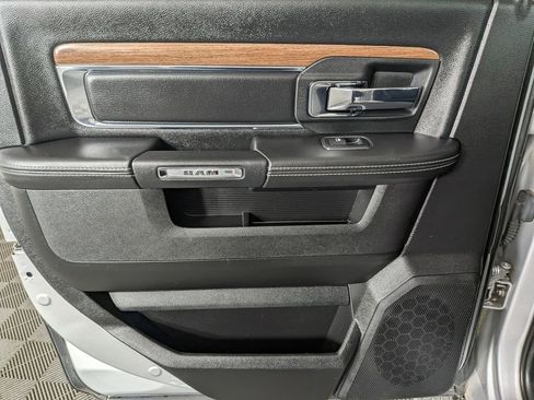 Used 2018 RAM 1500 Laramie w/ Convenience Group image 36