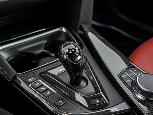 Used 2018 BMW M3 RWD image 34