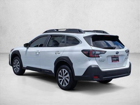 Used 2024 Subaru Outback Premium AWD/4WD image 8