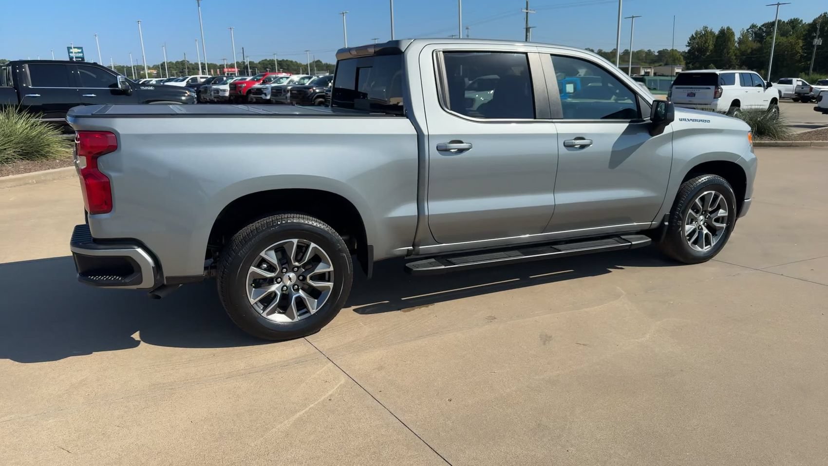 Used 2025 Chevrolet Silverado 1500 RST w/ All Star Edition Plus RWD image 9