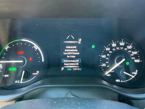 Used 2024 Toyota Sienna XSE image 15