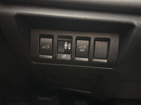 Used 2023 Subaru Outback Limited AWD/4WD image 10