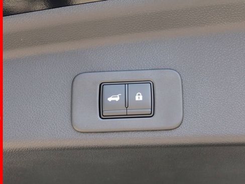 New 2025 Nissan Murano SL image 7