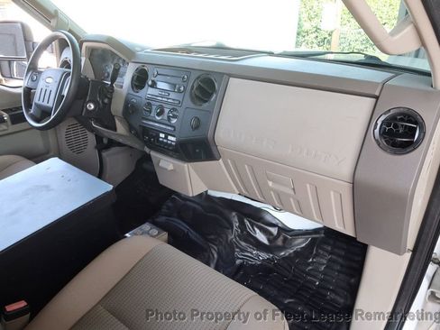 Used 2008 Ford F550 4x4 Crew Cab Super Duty image 25