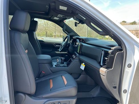 New 2026 GMC Sierra 1500 AT4 w/ AT4 Premium Package image 52