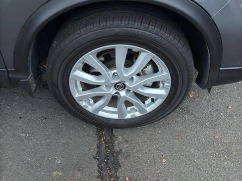 Certified 2021 Nissan Rogue Sport S image 9