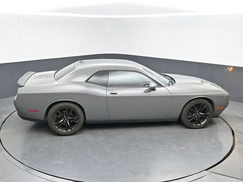 Used 2018 Dodge Challenger SXT w/ Blacktop Package image 26