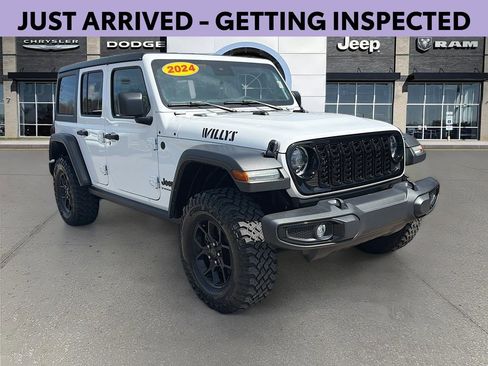 Used 2024 Jeep Wrangler Willys image 1