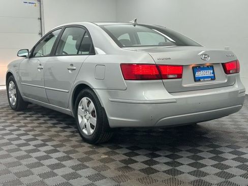 Used 2009 Hyundai Sonata GLS image 9