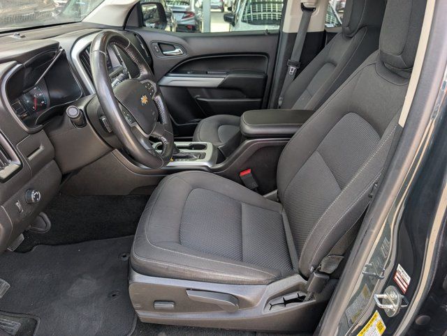 Used 2017 Chevrolet Colorado LT RWD image 8