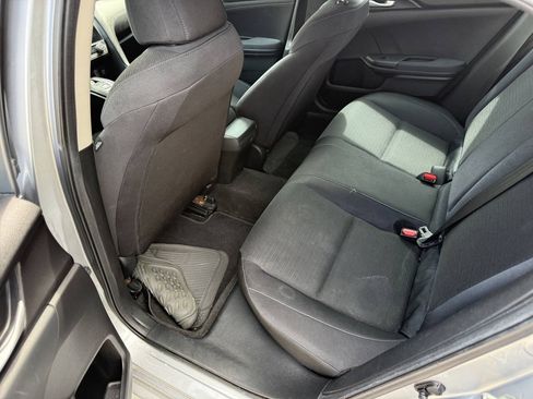 Used 2021 Honda Insight EX image 9