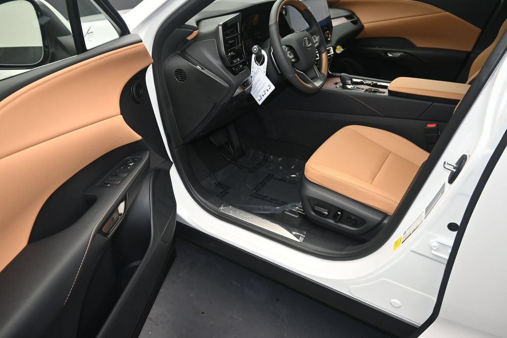 New 2026 Lexus RX 350h AWD/4WD image 11