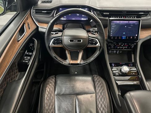 Used 2023 Jeep Grand Cherokee Summit w/ Adv Protech Group IV image 21