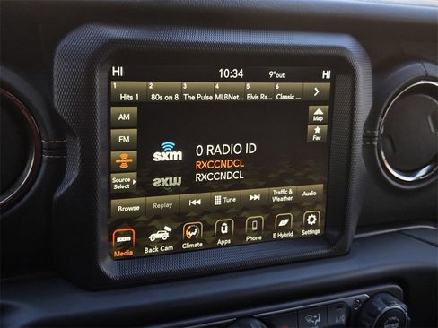 Used 2021 Jeep Wrangler Unlimited Sahara image 16