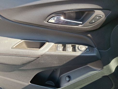 Certified 2023 Chevrolet Equinox RS w/ LPO, Floor Liner Package FWD image 13