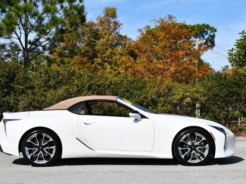 Used 2022 Lexus LC 500 Convertible image 44