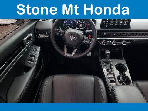 Used 2025 Honda Civic Sport image 16