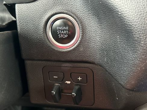 Used 2023 Toyota Tundra SR5 image 17