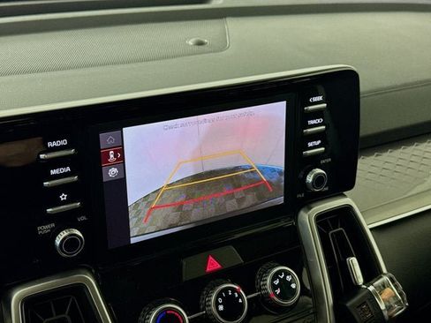 Certified 2023 Kia Sorento LX AWD/4WD image 13