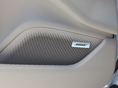 New 2026 Porsche Taycan RWD image 14