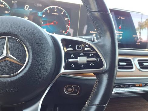 Used 2021 Mercedes-Benz GLE 350 w/ AMG Line Exterior image 12