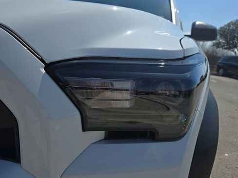 Used 2026 Toyota 4Runner SR5 image 31