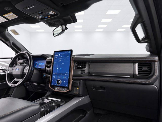 Used 2022 Ford F150 Lightning Lariat AWD/4WD image 28