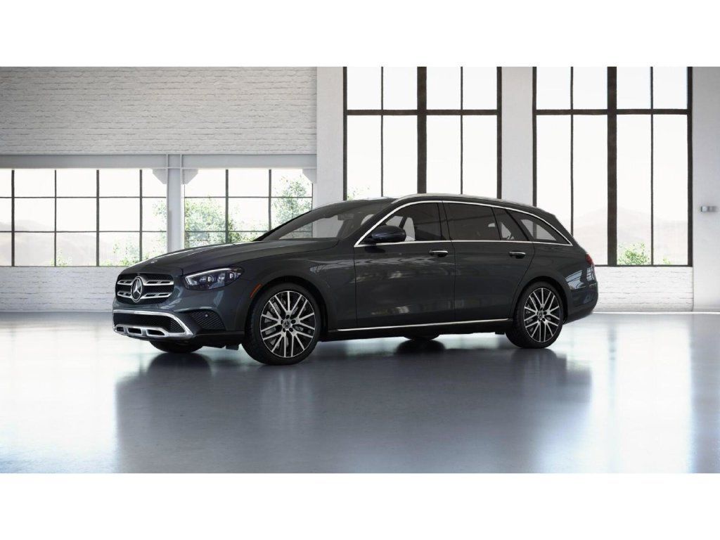 Used 2023 Mercedes-Benz E 450 4MATIC All-Terrain Wagon image 39