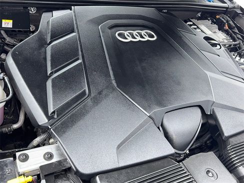 Used 2022 Audi Q7 3.0T Premium image 61