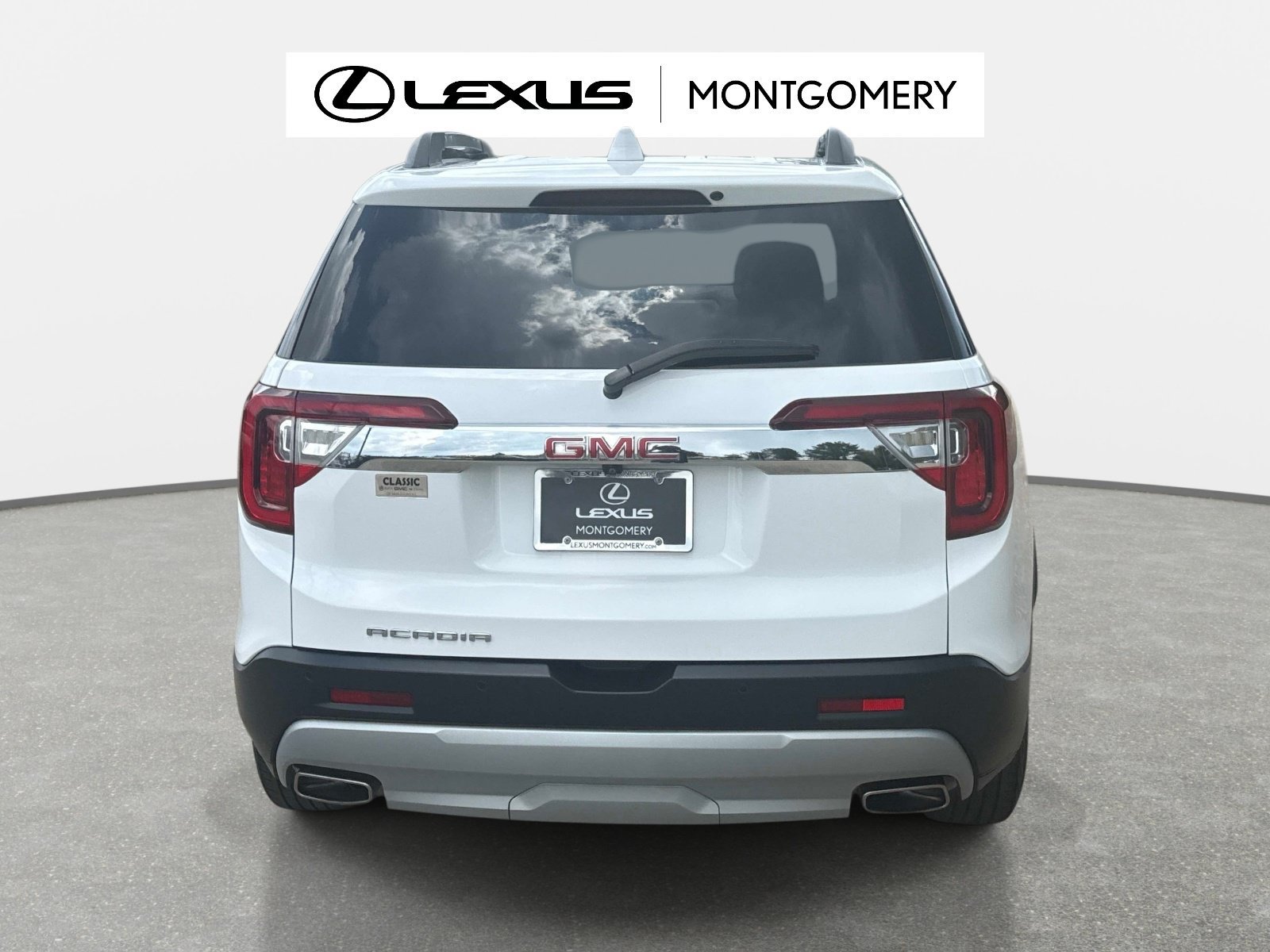 Used 2021 GMC Acadia SLT w/ Premium Package FWD image 4
