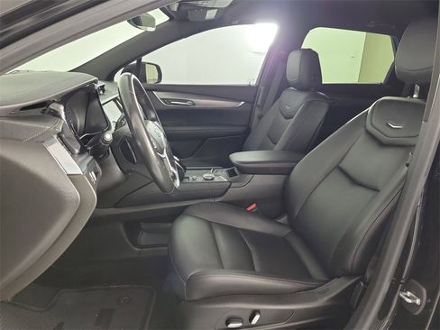 Certified 2023 Cadillac XT5 Luxury image 16