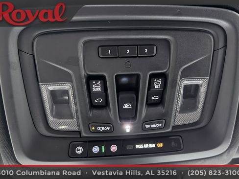 Used 2025 GMC Sierra 1500 AT4 w/ AT4 Premium Package AWD/4WD image 25
