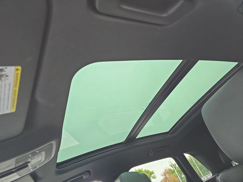 Used 2023 Audi Q3 2.0T Premium Plus w/ Premium Plus Package image 28