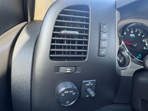 Used 2010 GMC Sierra 1500 SLE w/ Power Pack Plus image 12