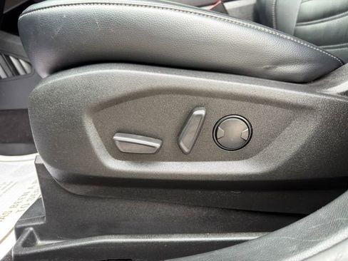 Used 2023 Ford Edge SEL w/ Convenience Package AWD/4WD image 19