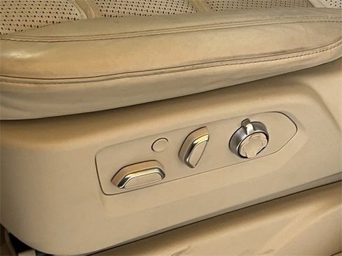 Used 2021 Cadillac Escalade Sport Platinum image 28