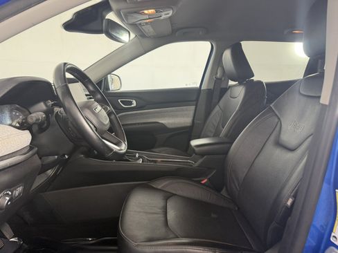 Used 2022 Jeep Compass Latitude AWD/4WD image 14